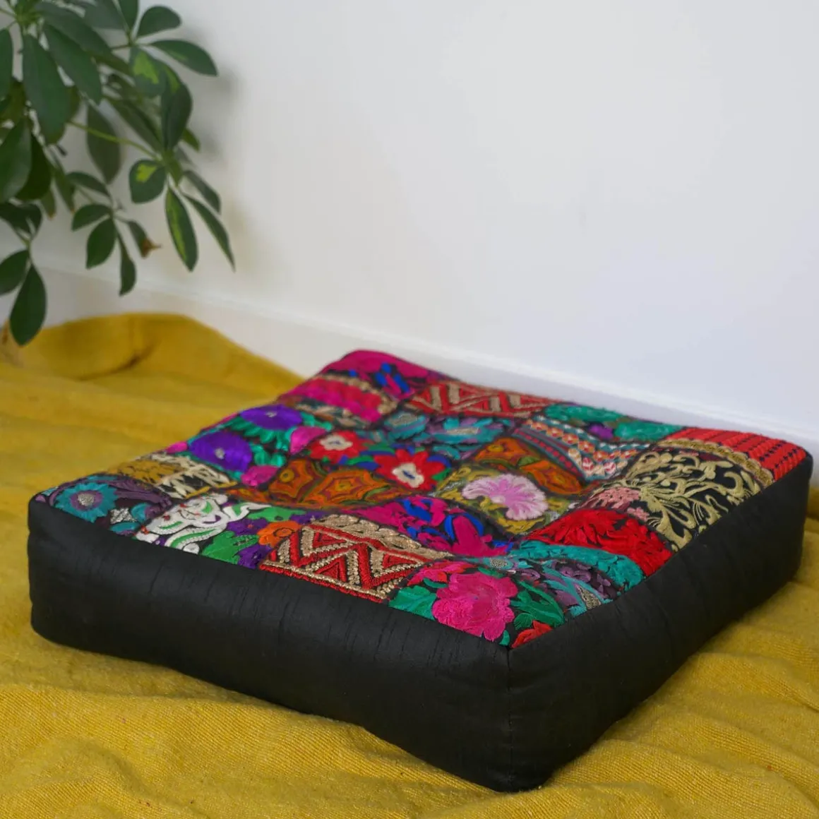 Darjeeling Meditation Cushion