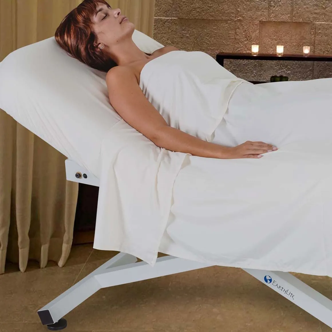 Earthlite Ellora Manual Tilt Electric Massage Table 30"