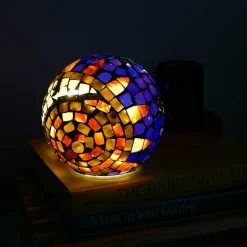 Flora LED Globe