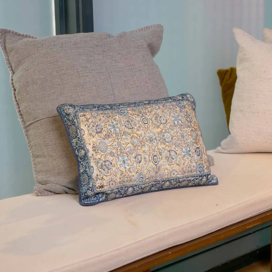 Ramesh Lumbar Meditation Cushion
